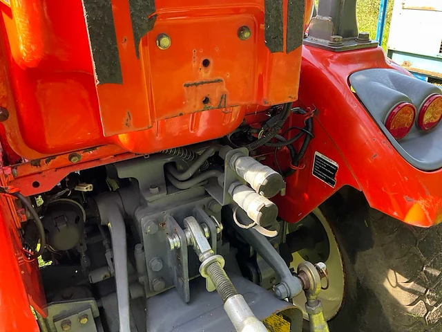 Kioti ck 20 hj minitractor - afbeelding 23 van  33