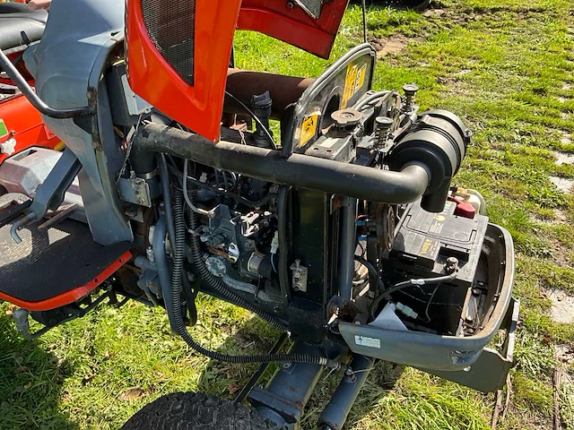Kioti ck 20 hj minitractor - afbeelding 30 van  33