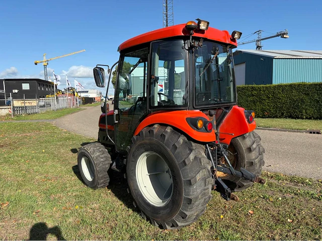 Kioti ex35 hst vierwielaangedreven landbouwtractor - afbeelding 16 van  31