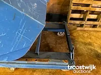 Kipbak / kantelcontainer - afbeelding 4 van  4