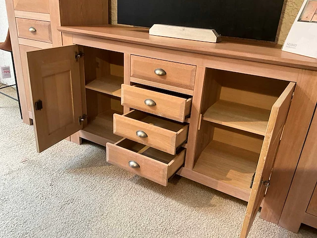 Kiria eiken tv-dressoir - afbeelding 5 van  6