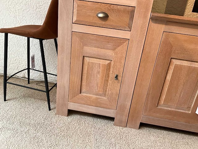 Kiria eiken vitrinekast - afbeelding 5 van  7