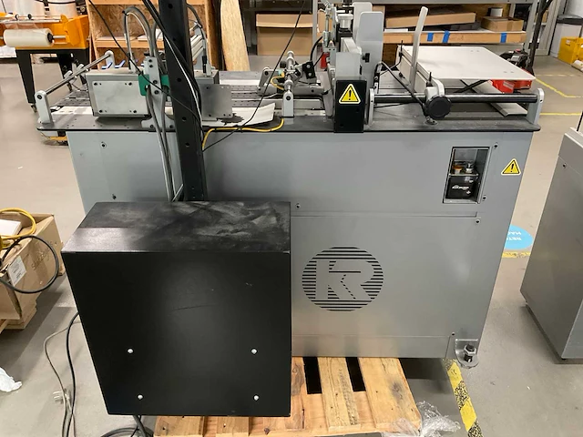 Kirk ruby 435, 215v, 314-3 adresseer label en sluitmachine - afbeelding 27 van  27