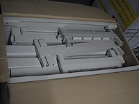 Kis - afbeelding 4 van  5