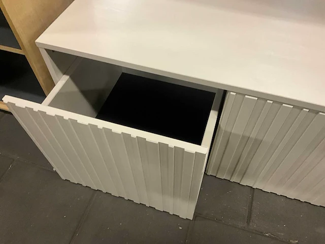 Kistbank - afbeelding 5 van  5