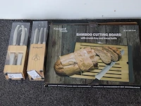 Kitchen tools broodsnijplank incl. broodmes & lou laguiole steakmessen met houten blok - 2 stuks - afbeelding 1 van  7