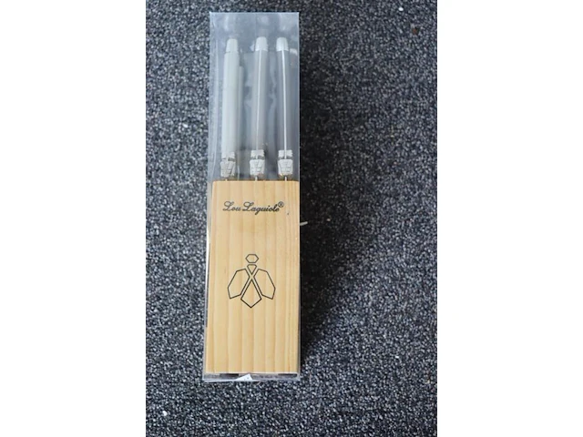 Kitchen tools broodsnijplank incl. broodmes & lou laguiole steakmessen met houten blok - 2 stuks - afbeelding 5 van  7