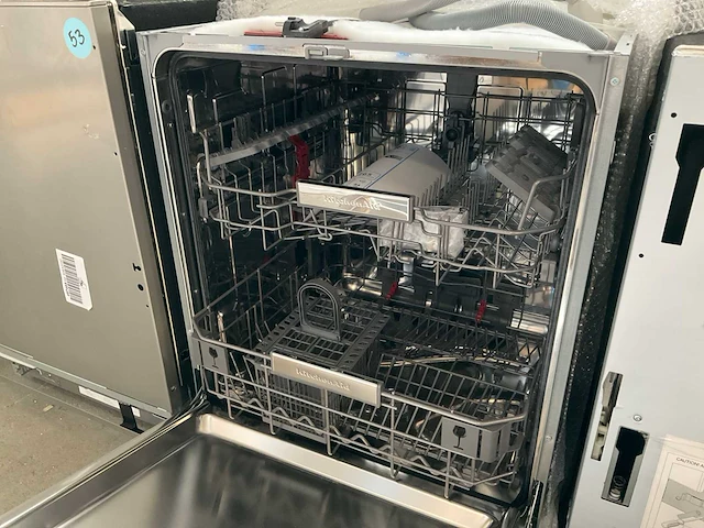 Kitchenaid inbouw vaatwasser met dynamic clean - afbeelding 10 van  13