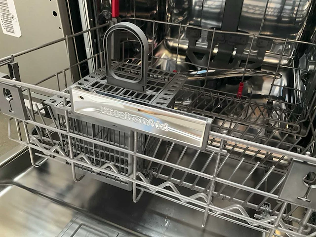 Kitchenaid inbouw vaatwasser met dynamic clean - afbeelding 12 van  13