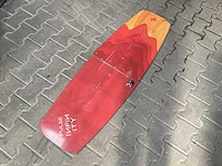 Kitesurfboard - afbeelding 4 van  6