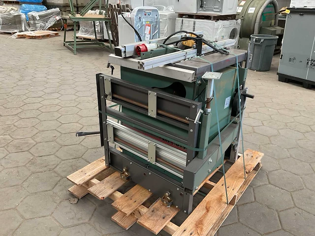 Kity 1619 afkortcirkelzaagmachine - afbeelding 1 van  6