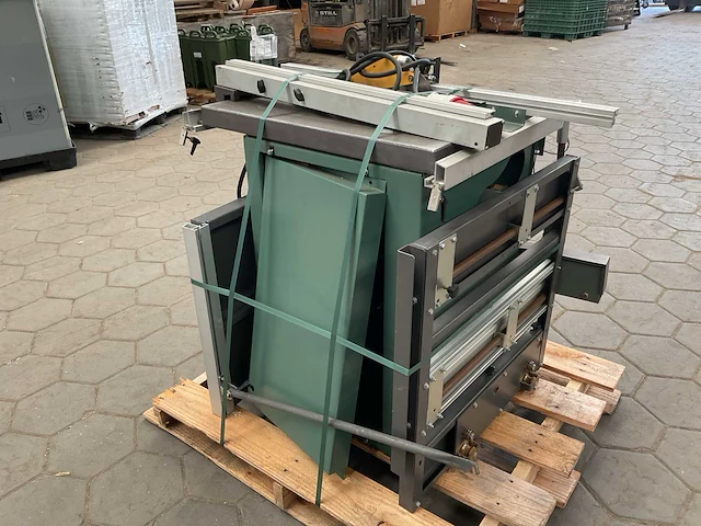 Kity 1619 afkortcirkelzaagmachine - afbeelding 4 van  6