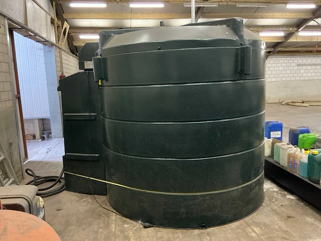 Kiwa 5500v diesel tank - afbeelding 7 van  12