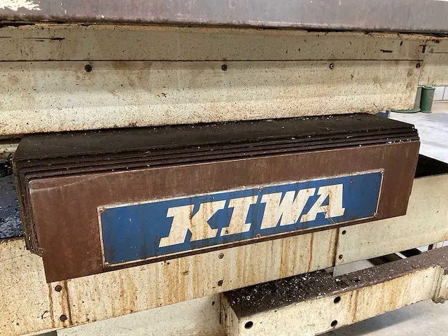 Kiwa excelcenter-4 verticale cnc-bewerkingscentrum - afbeelding 6 van  28