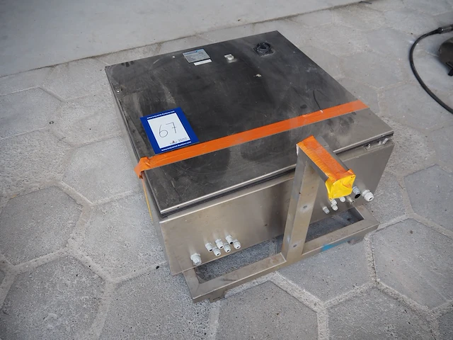 Kj industries - afbeelding 1 van  6