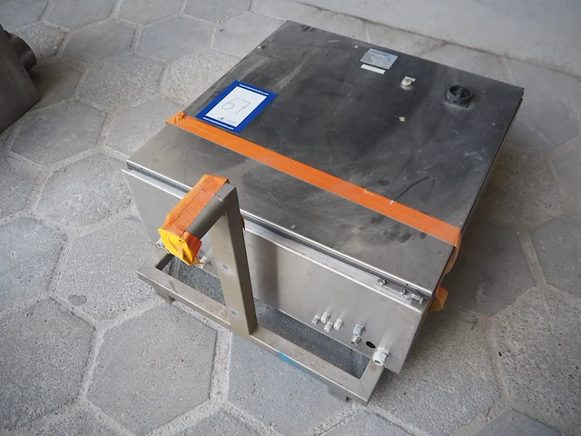 Kj industries - afbeelding 2 van  6