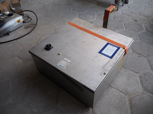 Kj industries - afbeelding 4 van  6