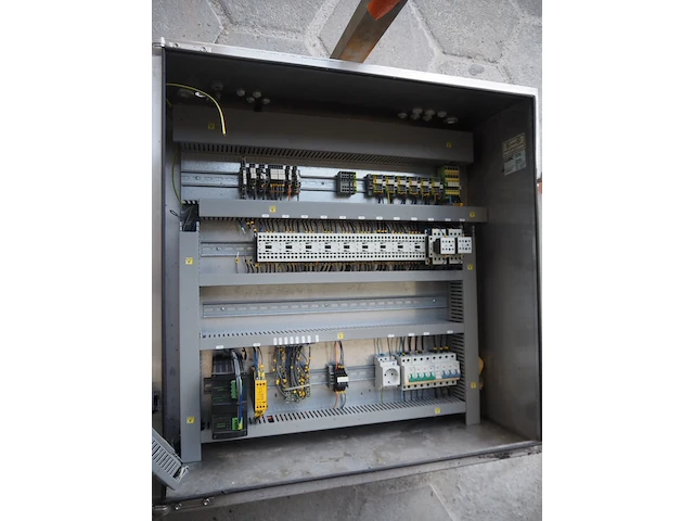 Kj industries - afbeelding 5 van  6