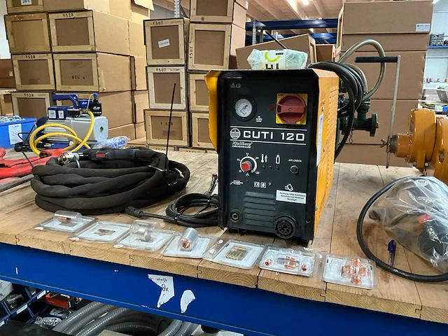 Kjellberg finsterwalde cuti 120 plasmasnijmachine - afbeelding 1 van  8