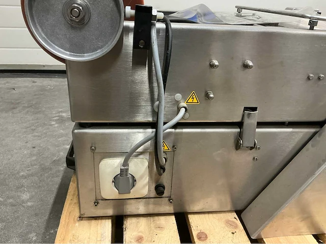 Klappack fastpack tafelmodel verpakkingsmachine - afbeelding 6 van  9