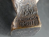 Klassiek bronzen beeldje - afbeelding 5 van  5