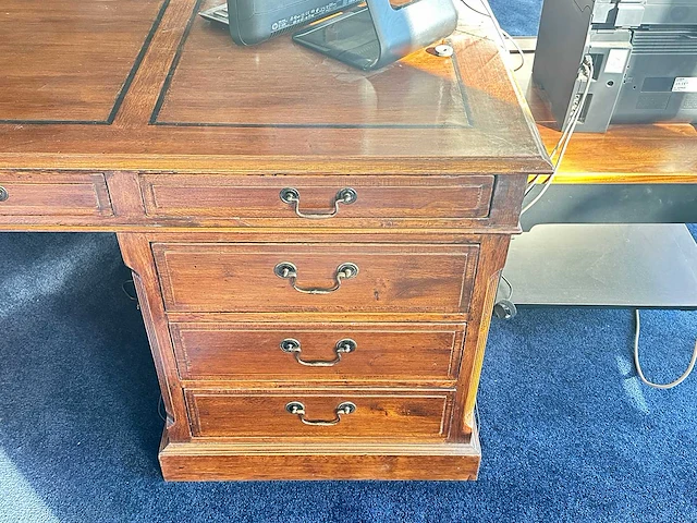 Klassiek engels bureau mahonie - afbeelding 4 van  6