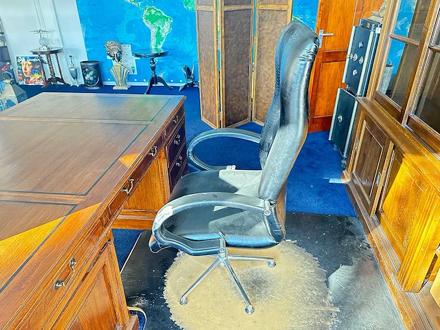 Klassiek engels bureau mahonie - afbeelding 5 van  6