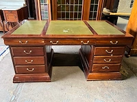 Klassiek engels bureau - afbeelding 2 van  6