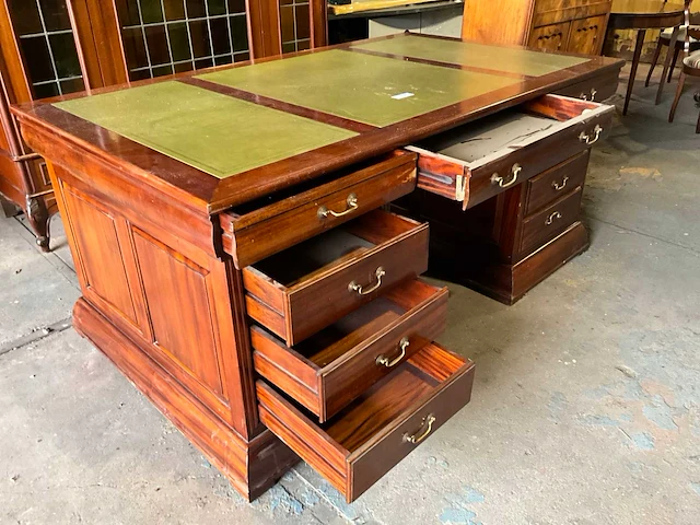 Klassiek engels bureau - afbeelding 5 van  6