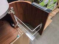 Klassiek klein badkamermeubel met spoelbak. - afbeelding 4 van  6