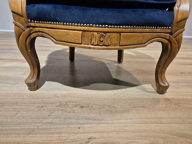 Klassieke - antieke - fauteuil - opnieuw bekleed - afbeelding 10 van  14