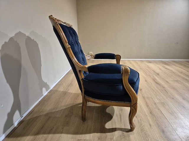 Klassieke - antieke - fauteuil - afbeelding 10 van  14
