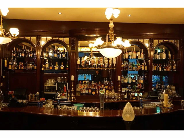 Klassieke achterwand bar inclusief spiegels - afbeelding 4 van  13
