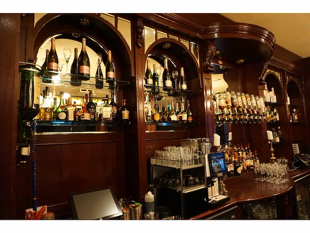 Klassieke achterwand bar inclusief spiegels - afbeelding 8 van  13