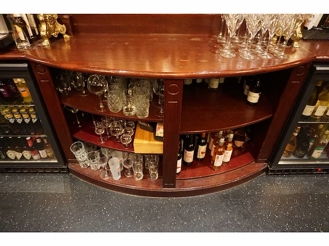 Klassieke achterwand bar inclusief spiegels - afbeelding 10 van  13
