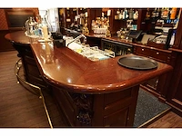 Klassieke horeca bar met messing voetsteun - afbeelding 4 van  12