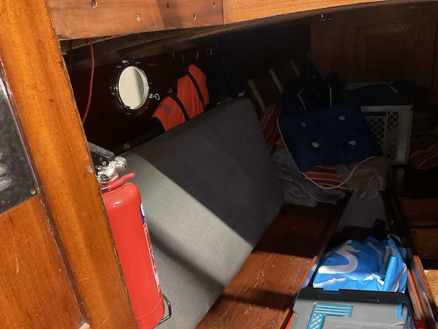 Klassieke kajuitboot / plezierjacht - afbeelding 20 van  34