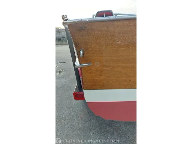 Klassieke motorboot chris craft, sea skiff ranger 21" 1964, rood, bouwjaar 1964 - afbeelding 31 van  84