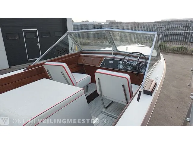 Klassieke motorboot chris craft, sea skiff ranger 21" 1964, rood, bouwjaar 1964 - afbeelding 44 van  84