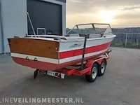 Klassieke motorboot chris craft, sea skiff ranger 21" 1964, rood, bouwjaar 1964 - afbeelding 45 van  84