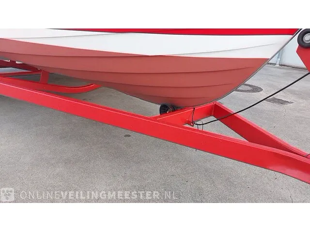 Klassieke motorboot chris craft, sea skiff ranger 21" 1964, rood, bouwjaar 1964 - afbeelding 73 van  84