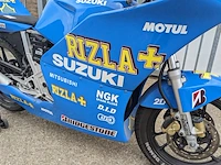 Klassieke racemotor suzuki, rg250 tyga, bouwjaar 1986 - afbeelding 4 van  24