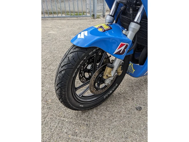 Klassieke racemotor suzuki, rg250 tyga, bouwjaar 1986 - afbeelding 7 van  24