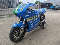 Klassieke racemotor suzuki, rg250 tyga, bouwjaar 1986 - afbeelding 18 van  24