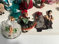 Klederdracht pop (17x) - afbeelding 5 van  5