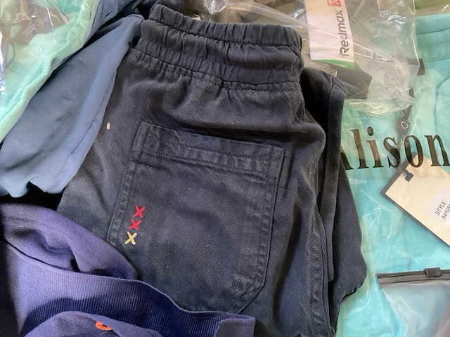 Kleding (500x) - afbeelding 8 van  25