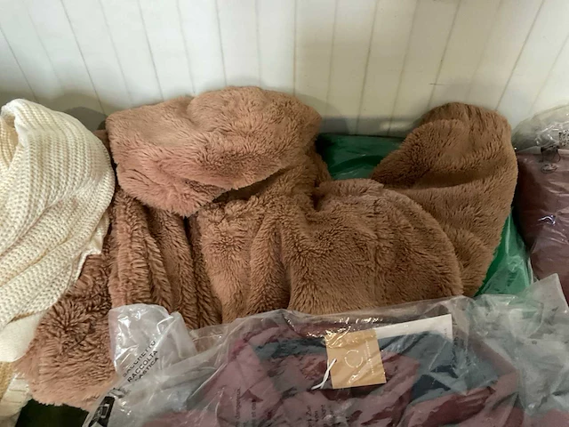 Kleding (500x) - afbeelding 10 van  25