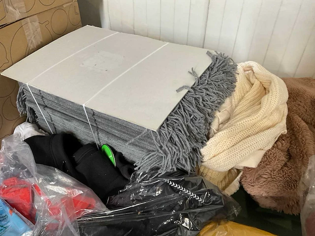Kleding (500x) - afbeelding 11 van  25