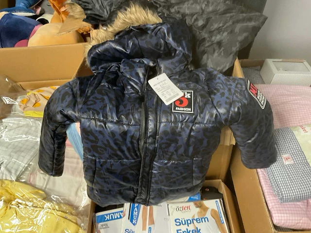 Kleding (6x) - afbeelding 8 van  27