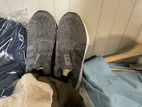 Kleding, schoenen & accessoires (1100x) - afbeelding 9 van  27